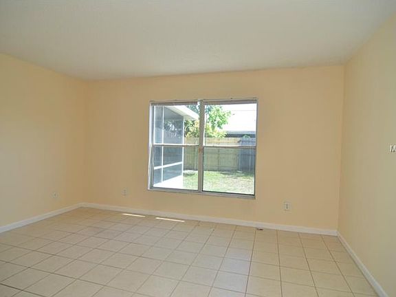 5th image of 3355 Burlington Dr Orlando