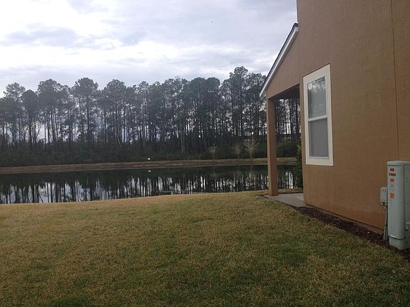 Side/Back yard