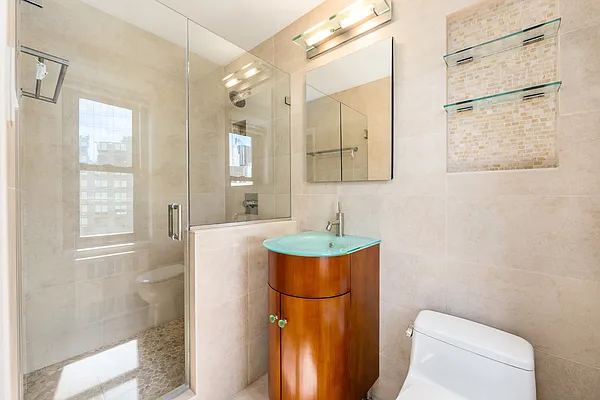 Sold by Compass | media 8