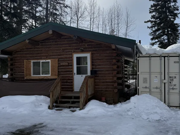 2377 Edsson Ave, North Pole, AK