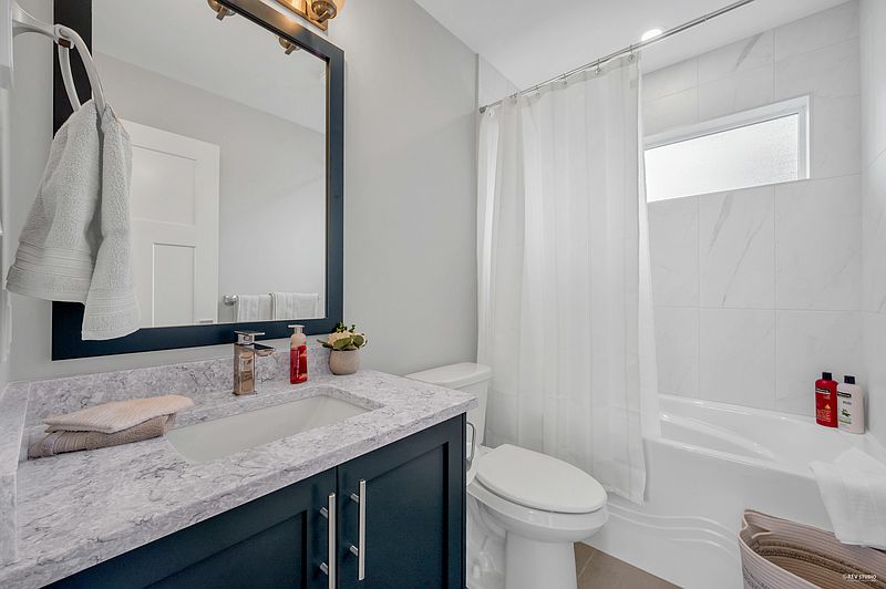 New Westminster Apartment for rent - 3 Bedrooms — photo 19