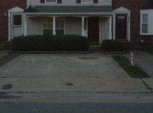 213 Windbrooke Ln, Virginia Beach, VA 23462