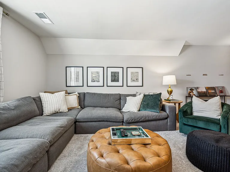 7560 Maggie Dr — Photo 44