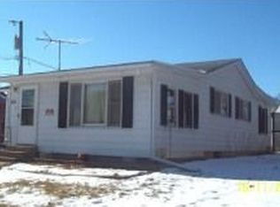 101 N Congress Ave, Polo, IL 61064