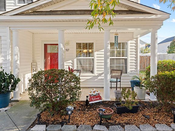 2nd image of 517 Silver Spoon Ln