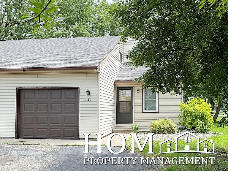 127 Sandpiper Dr — Photo 1