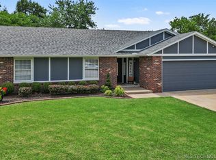10706 E 97th Pl N, Owasso, OK 74055