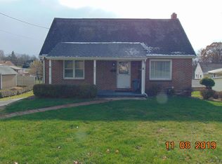 887 Leisure Ave, Johnstown, PA 15904