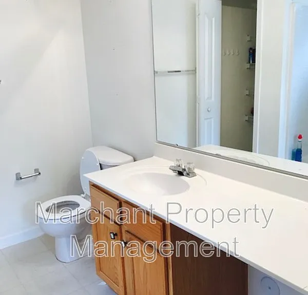 776 Waterbrook Ln — Photo 18