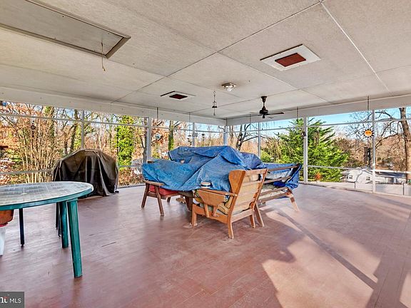2nd image of 25 Pocono Dr