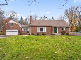 3123 Harriett Rd, Stow, OH 44224