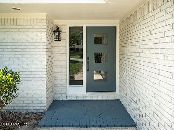 2nd image of 3676 ARIEL Court