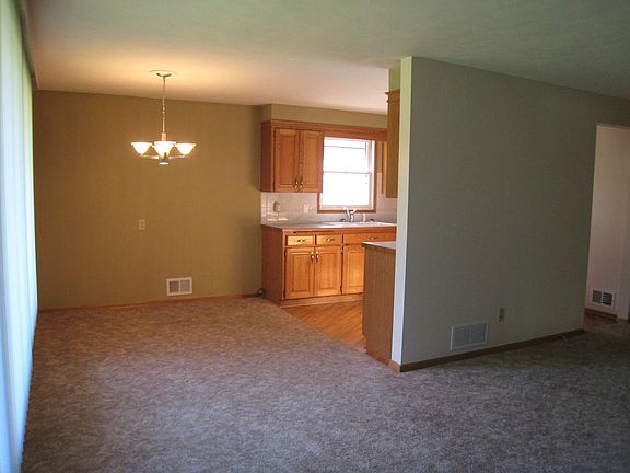 Open Floorplan freshly painted with upgraded kitchen