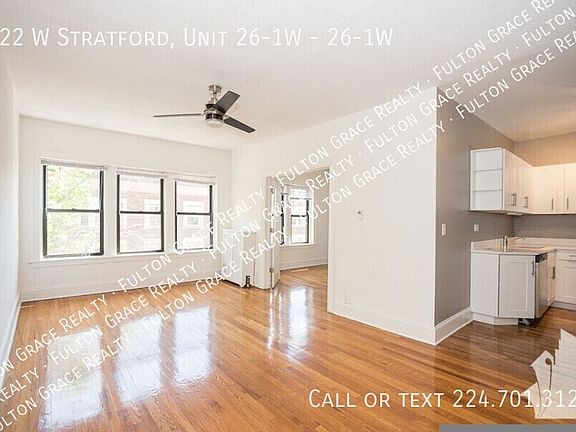 3rd image of 622 W Stratford Pl #26-1W