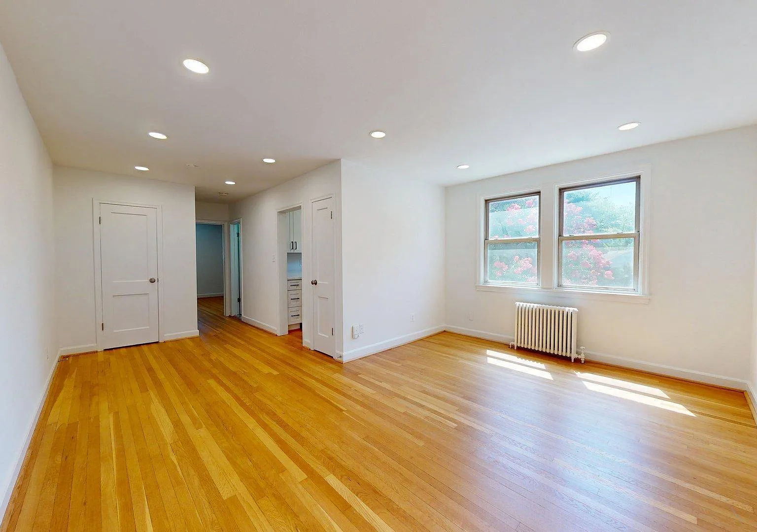 1 bed, 1.0 bath, 610 sqft, $1,850 — Photo 1