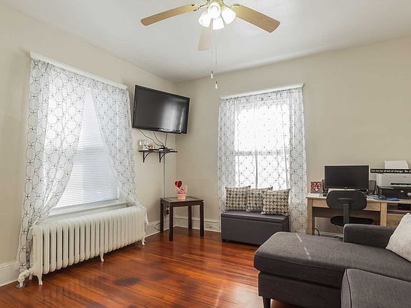 4th image of 71 Scofield St