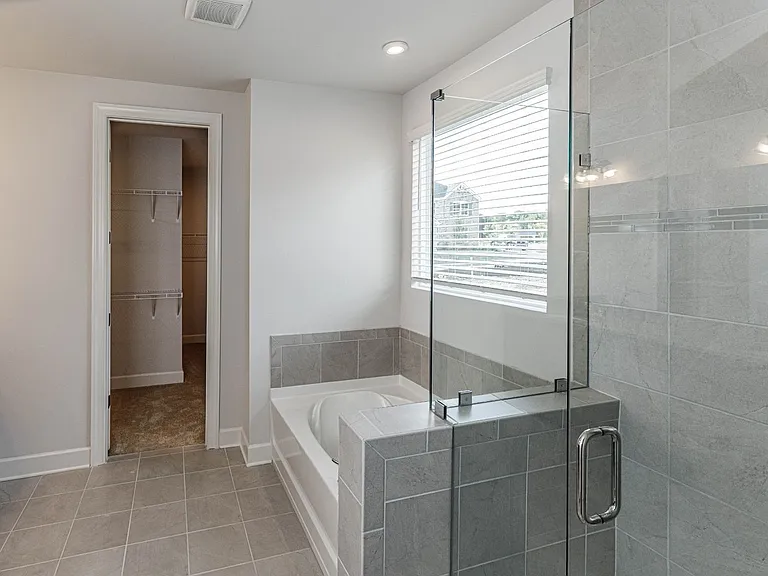 5032 Ozment Dr — Photo 29