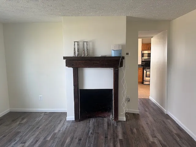 261 Beach Ave #1 — Photo 12