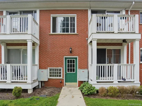 475 N Eton St, Birmingham, MI 48009