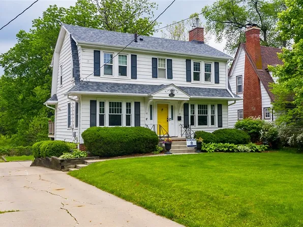 311 56th St, Des Moines, IA 50312