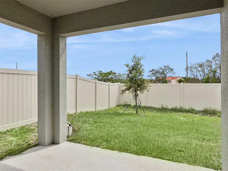 4373 Deleon St — Photo 16