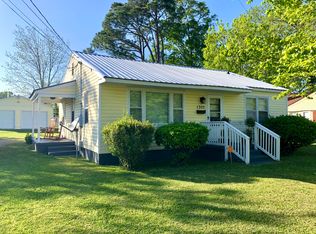 1303 Helen Ave, New Bern, NC 28560