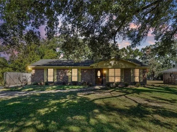 1734 S Atmore Ave, Whistler, AL 36612