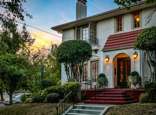 1403 NE Thompson St APT 1, Portland, OR 97212