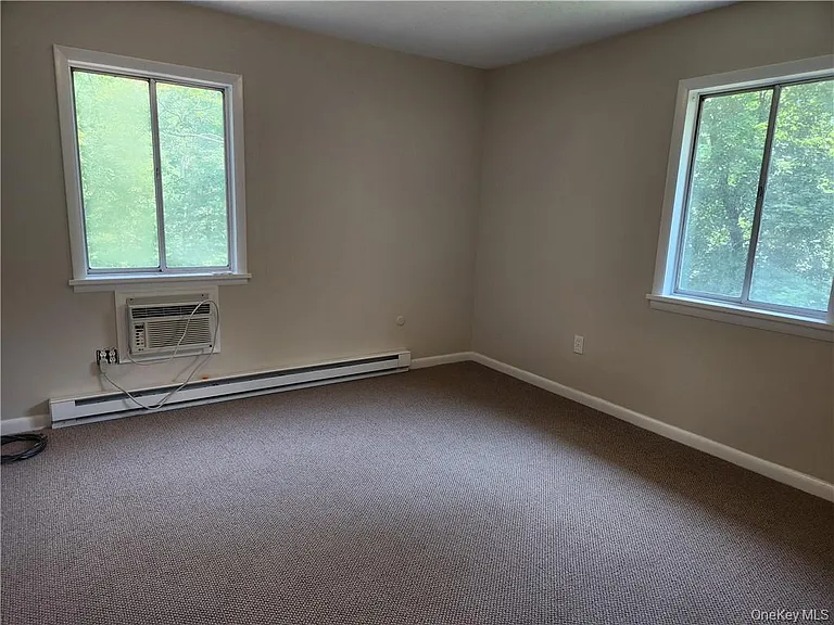 2 Elmhurst Ave — Photo 9