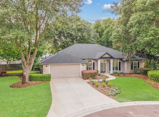 6901 SW 84th Dr, Gainesville, FL 32608