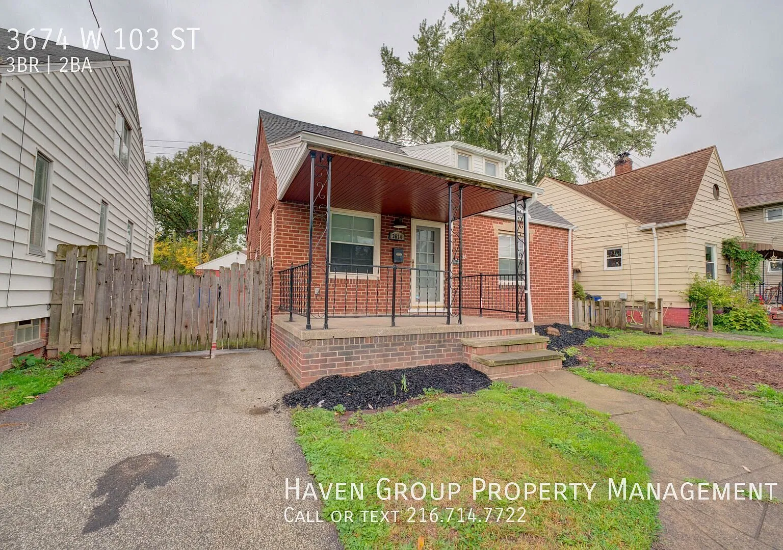 3674 West 103rd St, Cleveland, OH 44111 - Spacious 3-bed 1.5-bath single-family home! — Photo 2