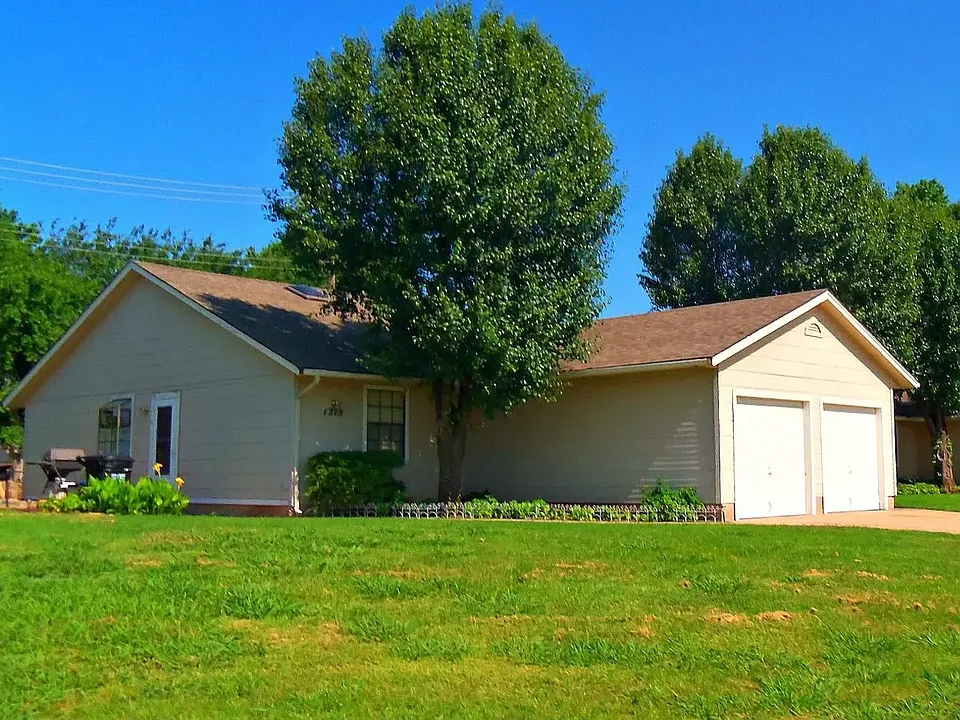 Parkwood Duplexes