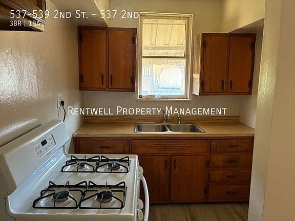 5th image of 537-539 2nd St #537