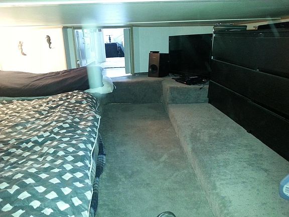 cozy single bed