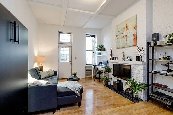 Rented by Corcoran | media 1