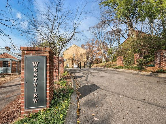 4th image of 2209 Westview Dr