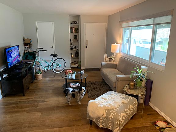 3rd image of 1600 Garden St APT 31