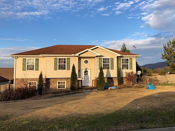 5th image of 229 Bernice Dr