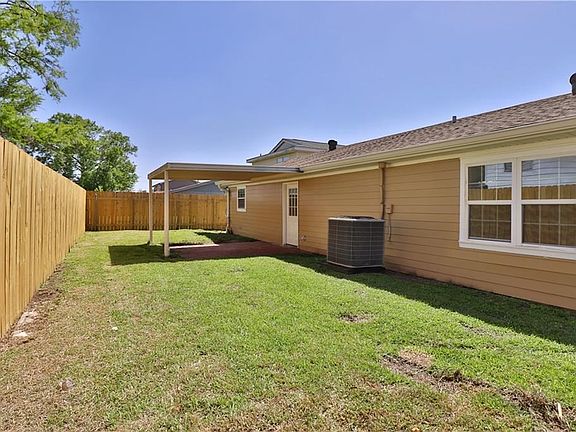 5th image of 3816 Chriswood Ln