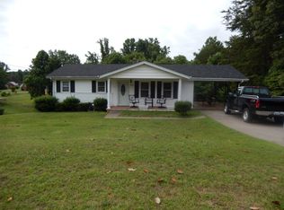 75 Preston Scales Dr, Martinsville, VA 24112
