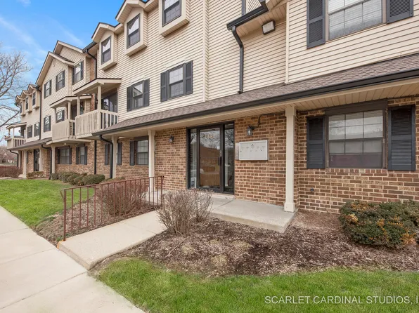 1482 W Jefferson Ave, Naperville, IL