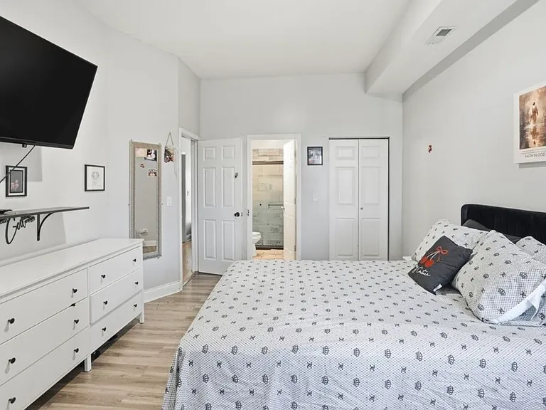 3248 W Maypole Ave #2 — Photo 15