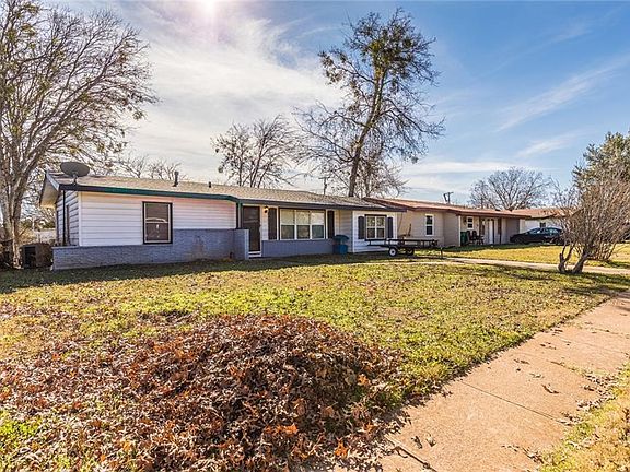 5th image of 106 Laurel Ln