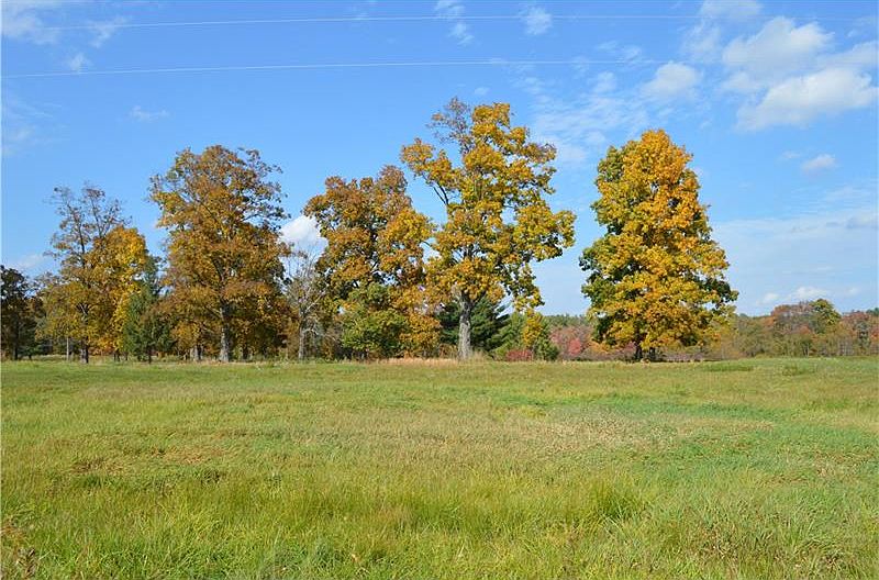 2nd image of 2522 State Highway 198