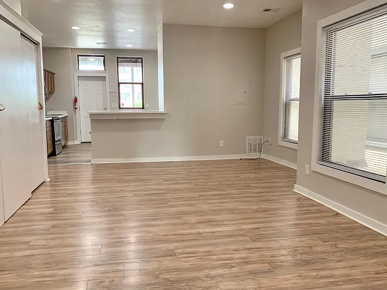 1809 Adams St #2 — Photo 9