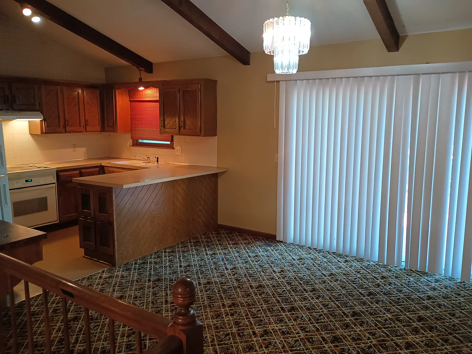 4 bed, 1767 sqft, $2,400 — Photo 2