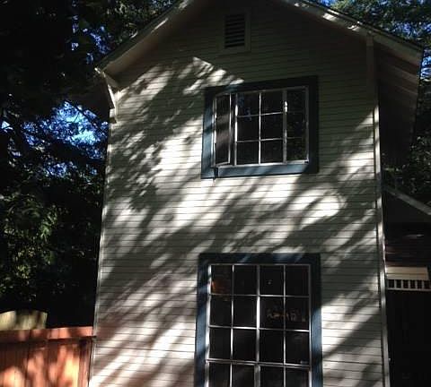 2nd image of 365 Cascade Dr