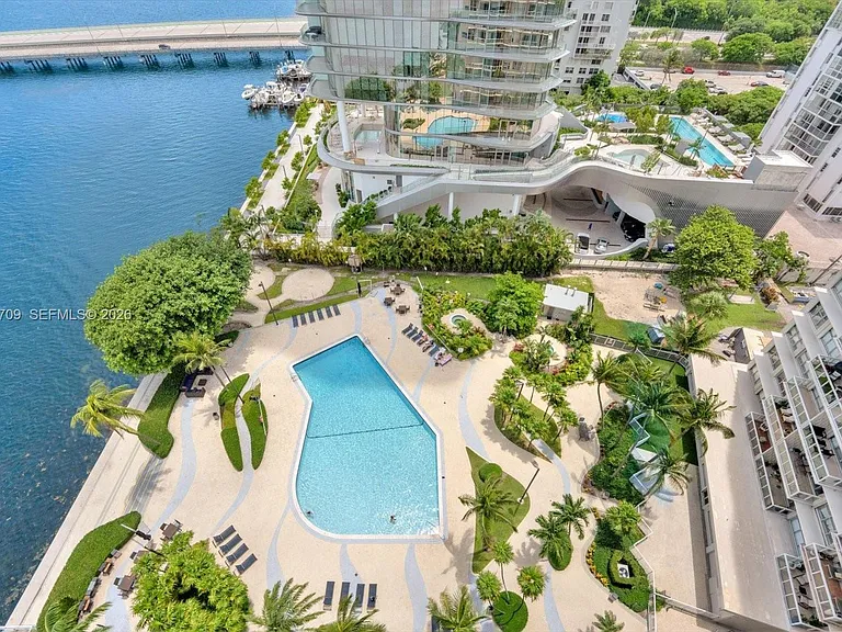 2451 Brickell Ave #14C — Photo 28
