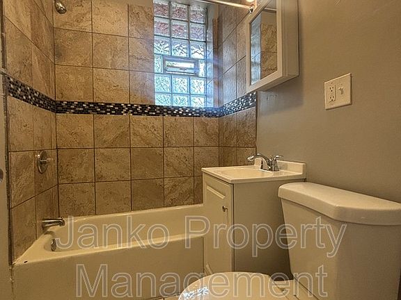 5th image of 1465 E 68th St #2
