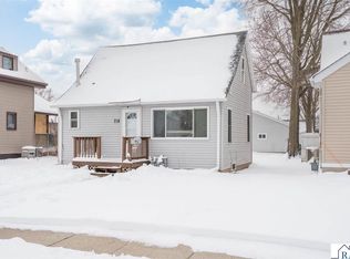 719 Nicollet Ave, North Mankato, MN 56003